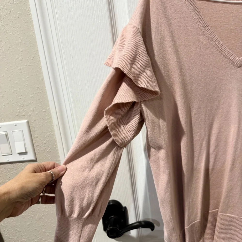 Two by Vince Camuto Pink Blush Sweater Ruffle Drop Sleeves Ruffled